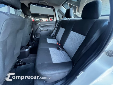 FIESTA 1.6 SE SEDAN 16V FLEX 4P MANUAL