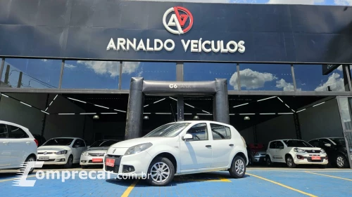 Renault SANDERO Expression Hi-Flex 1.0 16V 5p 4 portas