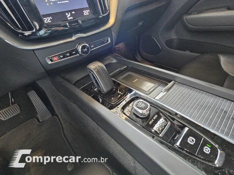 XC60 2.0 D5 Momentum AWD Geartronic