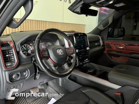 1500 5.7 V8 GASOLINA REBEL CD 4X4 AUTOMÁTICO