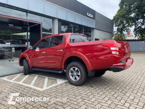 L200 TRITON 2.4 16V Turbo Sport HPE CD 4X4