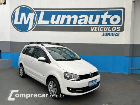 Volkswagen SPACEFOX 1.6 MI Trend 8V 4 portas