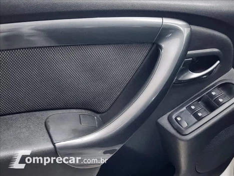 DUSTER 2.0 Tech Road II 4X2 16V