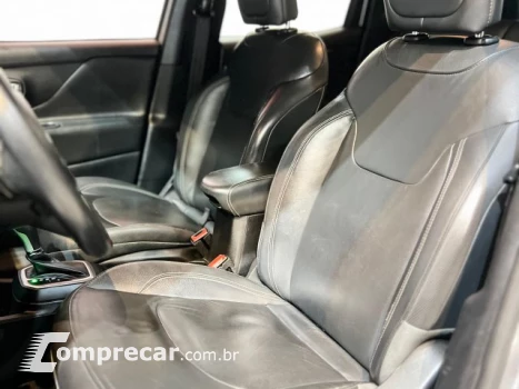 RENEGADE - 1.8 16V LONGITUDE 4P AUTOMÁTICO
