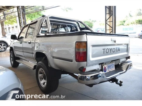 HILUX - 3.0 SRV 4X2 CD 8V 4P MANUAL