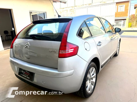 C4 1.6 GLX Flex Hatch