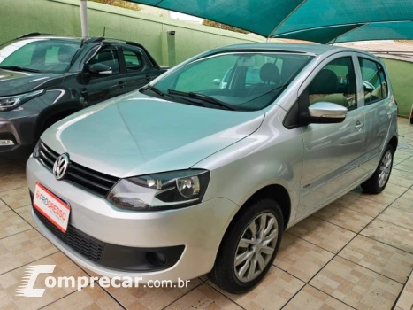 Volkswagen FOX - 1.0 MI TREND 8V 4P MANUAL 4 portas