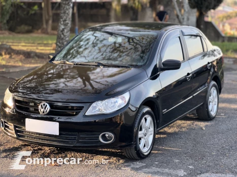 Volkswagen VOYAGE 1.0 MI 8V 4 portas