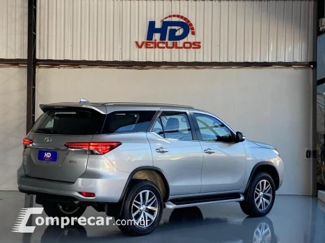 HILUX SWSRXA4FD