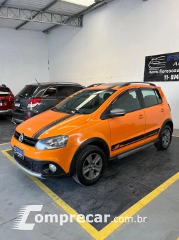 Volkswagen VOLKSWAGEN CROSSFOX 1.6 MI 8V 4 portas