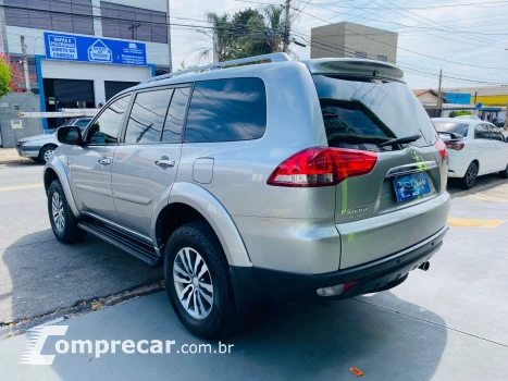 PAJERO 3.5 HPE 4X4 7 Lugares V6 24V
