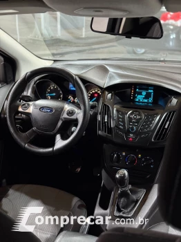 FOCUS 1.6 SE Plus 16V