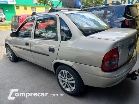 CORSA 1.0 MPFI Classic Sedan 8V