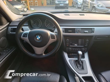 330I 3.0 Motorsport Sedan 24V Gasolina 4P Automático