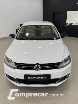 JETTA 2.0 TSI Highline 211cv