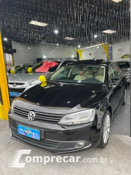 Volkswagen JETTA 2.0 Comfortline 4 portas