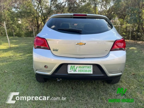 ONIX 1.4 MPFI LT 8V FLEX 4P AUTOMÁTICO