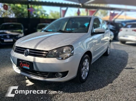 POLO SEDAN - 1.6 MI COMFORTLINE 8V 4P AUTOMATIZADO