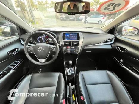 Toyota YARIS 1.5 16V FLEX SEDAN XLS CONNECT MULTIDRIVE 4 portas