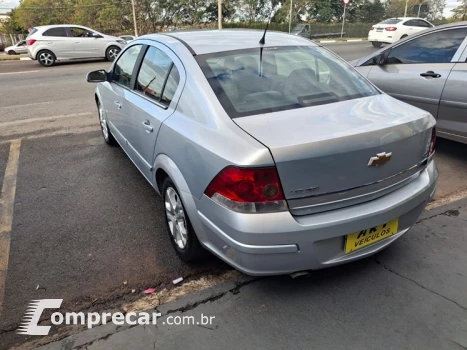 VECTRA 2.0 MPFI Elegance 8V