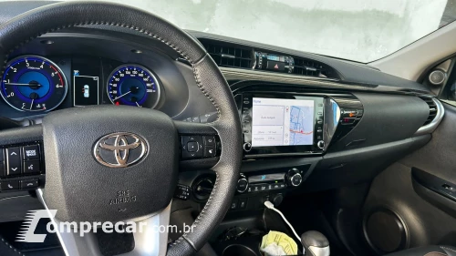 Toyota HILUX 2.8 D-4d Turbo CD SRV 4X4 4 portas