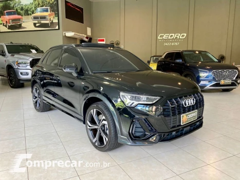 Q3 2.0 4P 40 TFSI PERFORMANCE BLACK QUATTRO TIPTRONIC AUTOMÁ