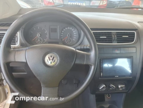 Volkswagen SPACEFOX - 1.6 MI TREND 8V 4P MANUAL 4 portas