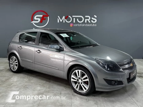 CHEVROLET VECTRA HATCH - 2.0 MPFI GT HATCH 8V 4P AUTOMÁTICO 4 portas