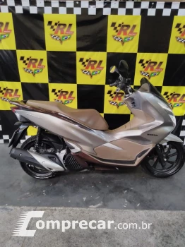 HONDA PCX 150 DLX