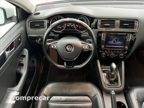 JETTA 2.0 TSI HIGHLINE 211CV GASOLINA 4P TIPTRONIC