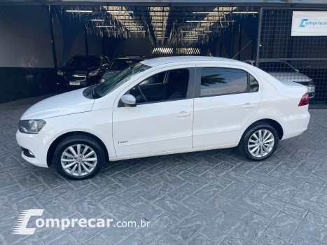 Volkswagen VOYAGE 1.6 MI Trend I-motion 8V 4 portas