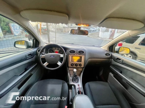 FOCUS 1.6 SE Hatch 16V
