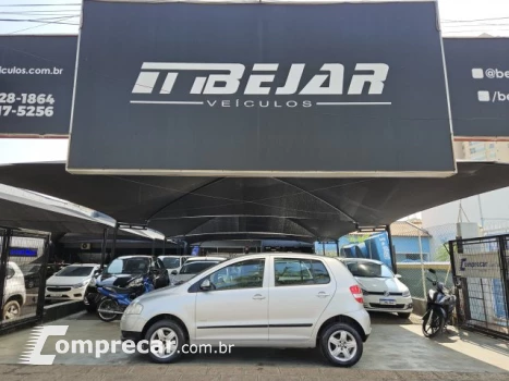 Volkswagen FOX - 1.0 MI CITY 8V 4P MANUAL 4 portas