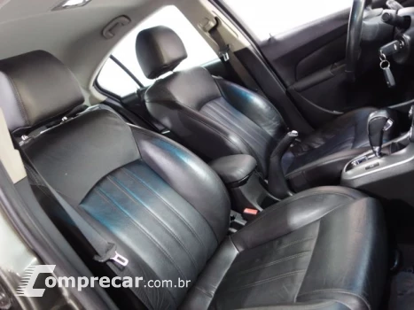 CRUZE SEDAN - 1.8 LT 16V 4P AUTOMÁTICO