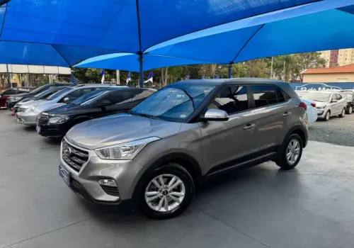 Hyundai CRETA - 1.6 16V SMART AUTOMÁTICO 4 portas