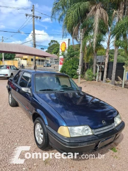 MONZA 1.8 EFI GL 8V