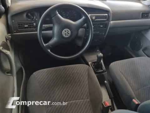 Volkswagen Santana 1.8 4 portas