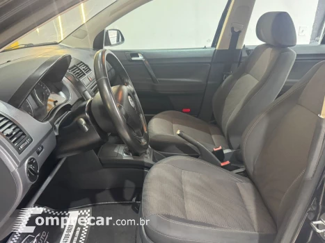 POLO SEDAN 1.6 MI Comfortline 8V