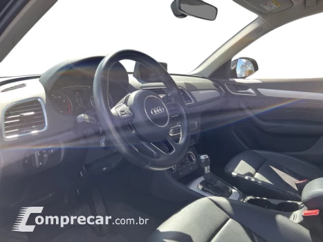 Audi Q3 1.4 TFSI Ambiente Plus S Tronic 5 portas