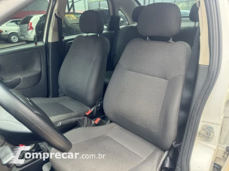 Corsa Sedan 1.4 4P PREMIUM FLEX