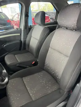 LOGAN 1.6 Expression 16V