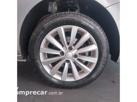 VOYAGE 1.6 MI CITY 8V FLEX 4P MANUAL