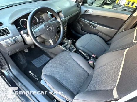 VECTRA 2.0 MPFI Expression 8V 140cv