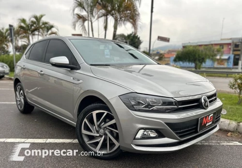 Volkswagen POLO 1.0 200 TSI Highline 4 portas
