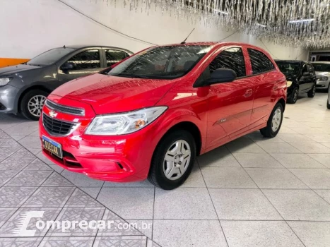 CHEVROLET ONIX - 1.0 MPFI LT 8V 4P MANUAL 4 portas