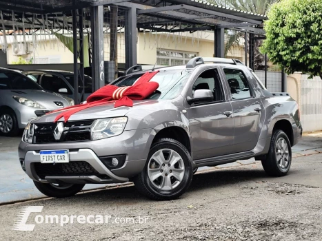 Renault DUSTER OROCH 1.6 16V SCE FLEX DYNAMIQUE MANUAL 4 portas