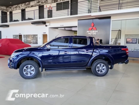 L200 TRITON 2.4 16V Turbo Sport HPE CD 4X4