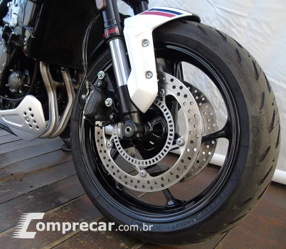 TRIUMPH TRIDENT TRIBUTE