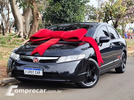 Honda CIVIC 1.8 LXS 16V GASOLINA 4P MANUAL 4 portas
