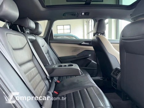 TAOS 1.4 250 TSI Highline